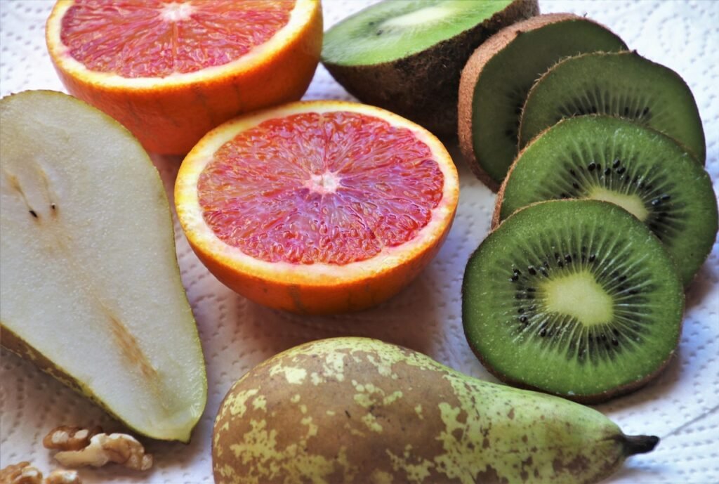 kiwi, pear, tangerine, snack, fruit, diet, food, nutrition, eat, detox, of course, vitamins, pears, delicious, bio, mature, sectioned, juicy, fresh, vitamin c, vegetarian, tasty, fit, kiwi, detox, vitamin c, vitamin c, vitamin c, vitamin c, vitamin c