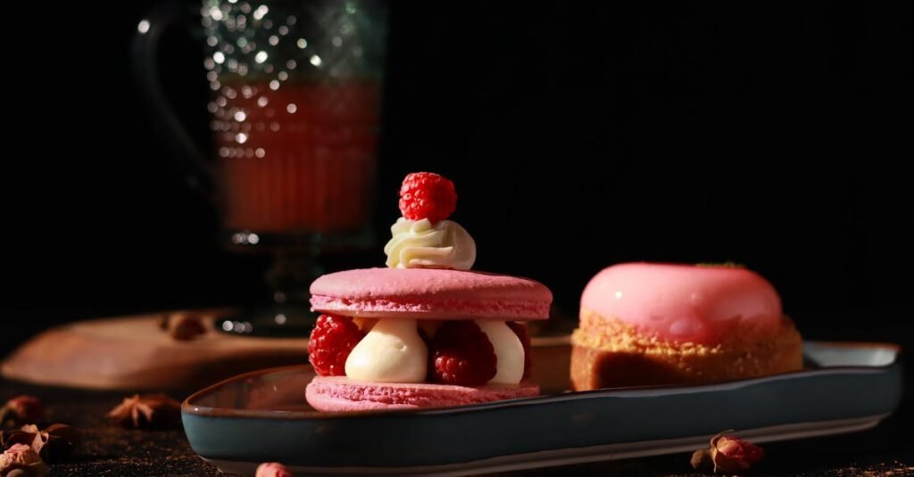 strawberry macaron shells